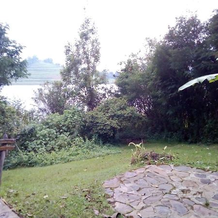 Byoona Amagara At Lake Bunyonyi Kabale Exterior foto